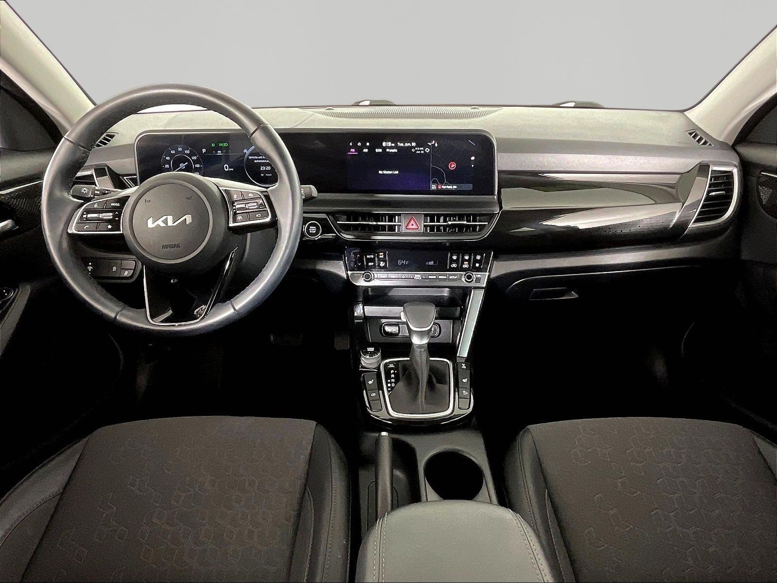 Used 2024 Kia Seltos S AWD/4WD image 7