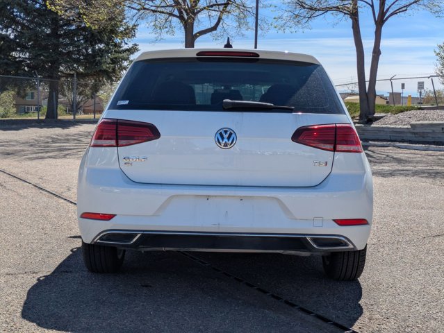 Used 2018 Volkswagen Golf SE image 6
