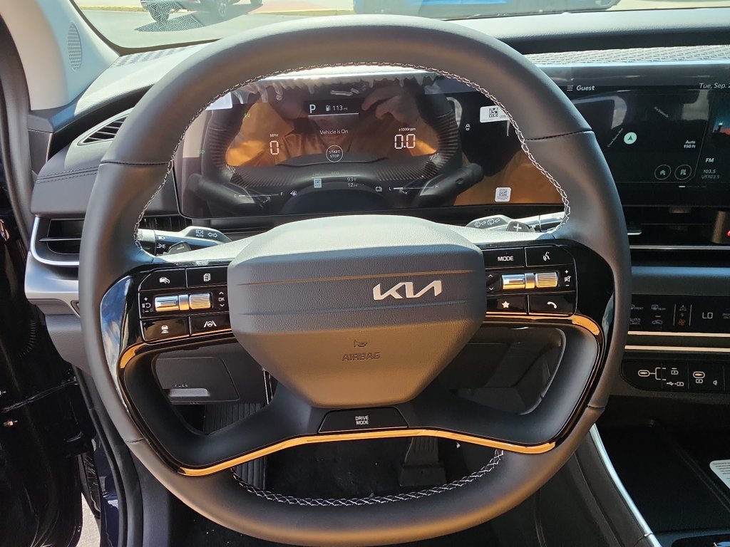 New 2027 Kia Carnival EX FWD image 30