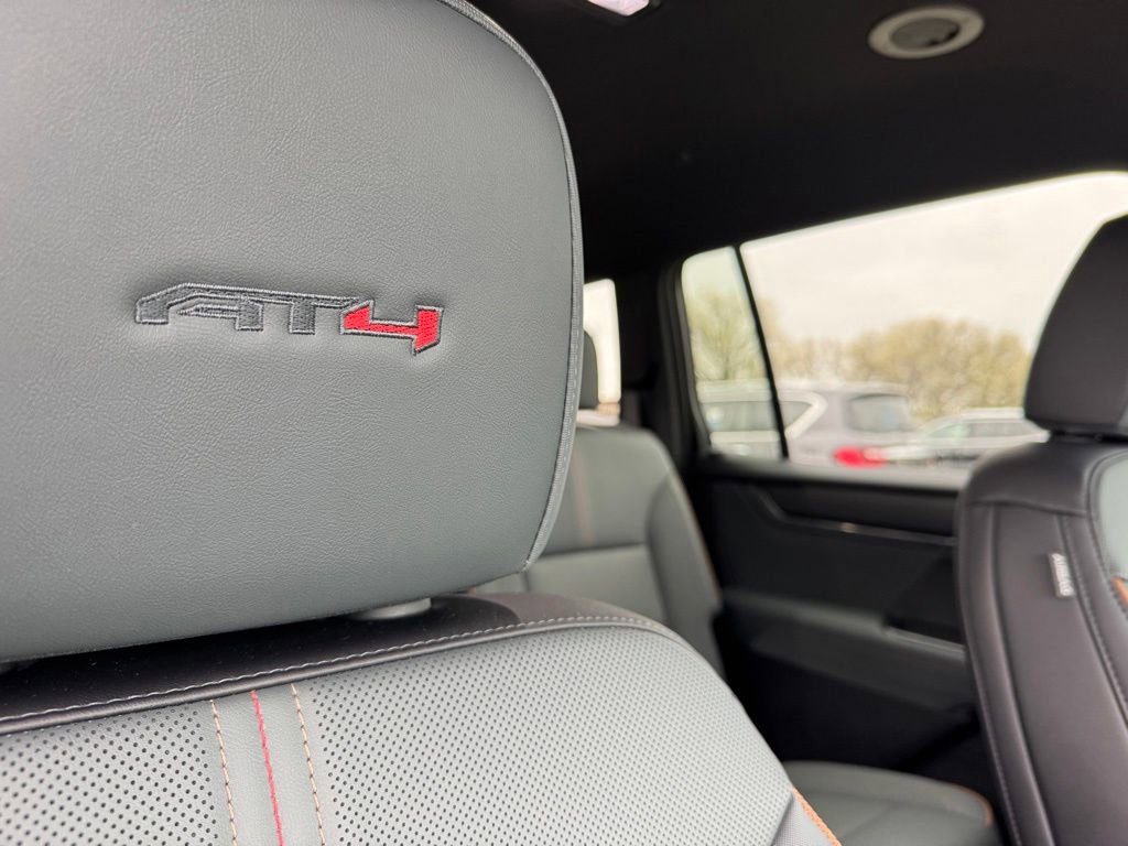 Used 2024 GMC Acadia AT4 w/ LPO, Floor Liner Package image 31