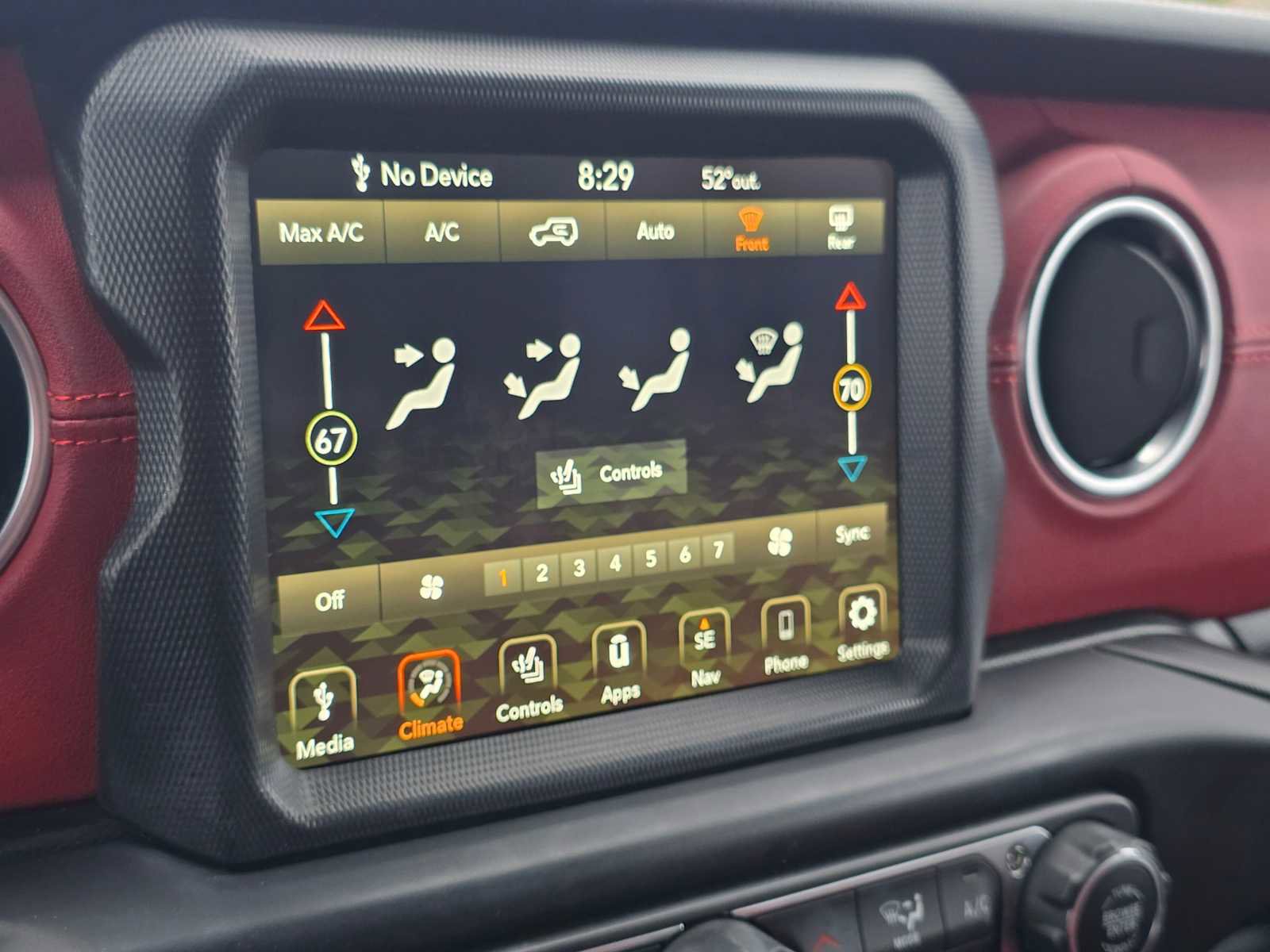 Used 2023 Jeep Wrangler Unlimited Rubicon 392 AWD/4WD image 29