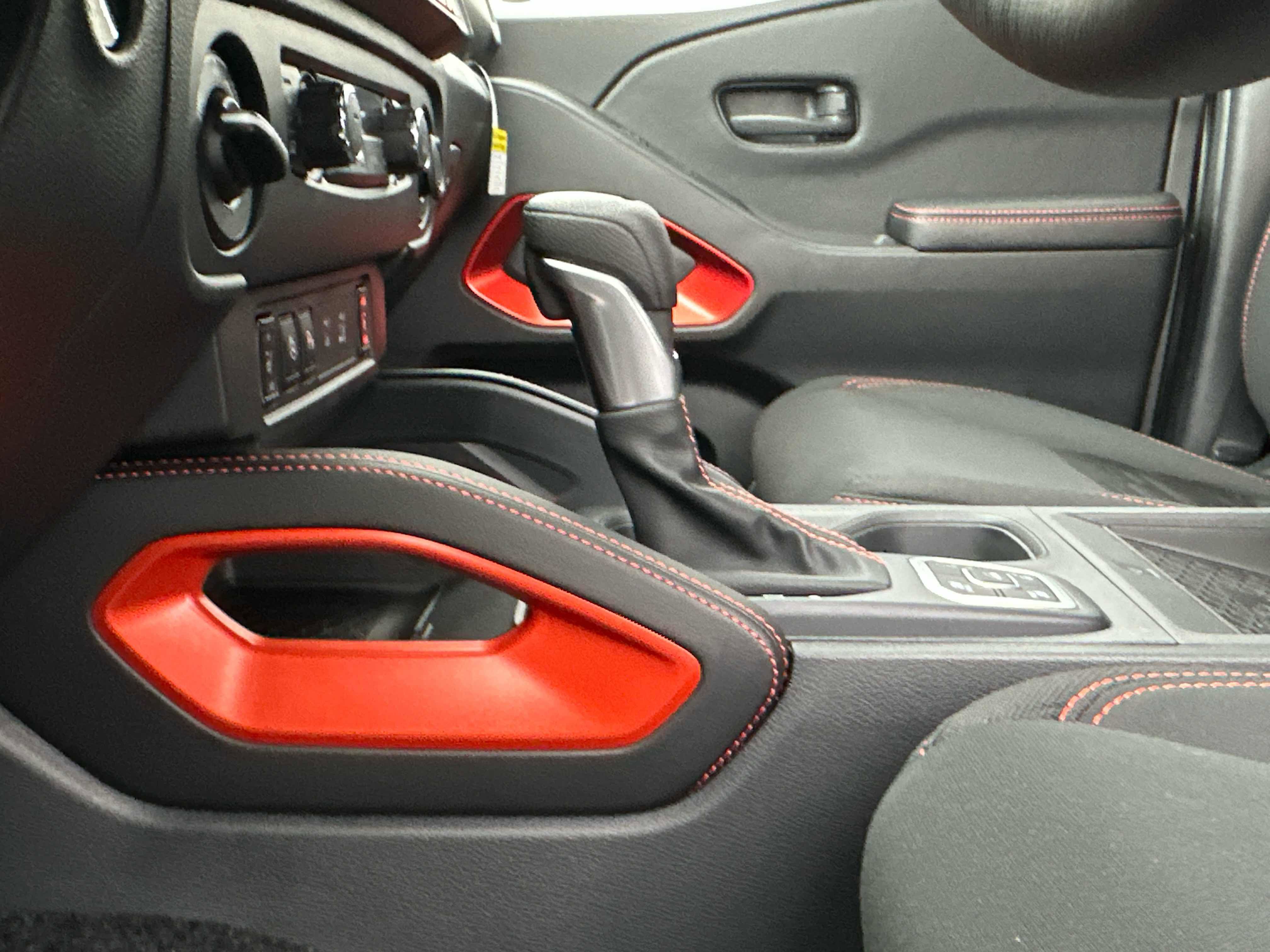 New 2026 Nissan Frontier PRO-4X w/ Pro-4x Convenience Package image 24