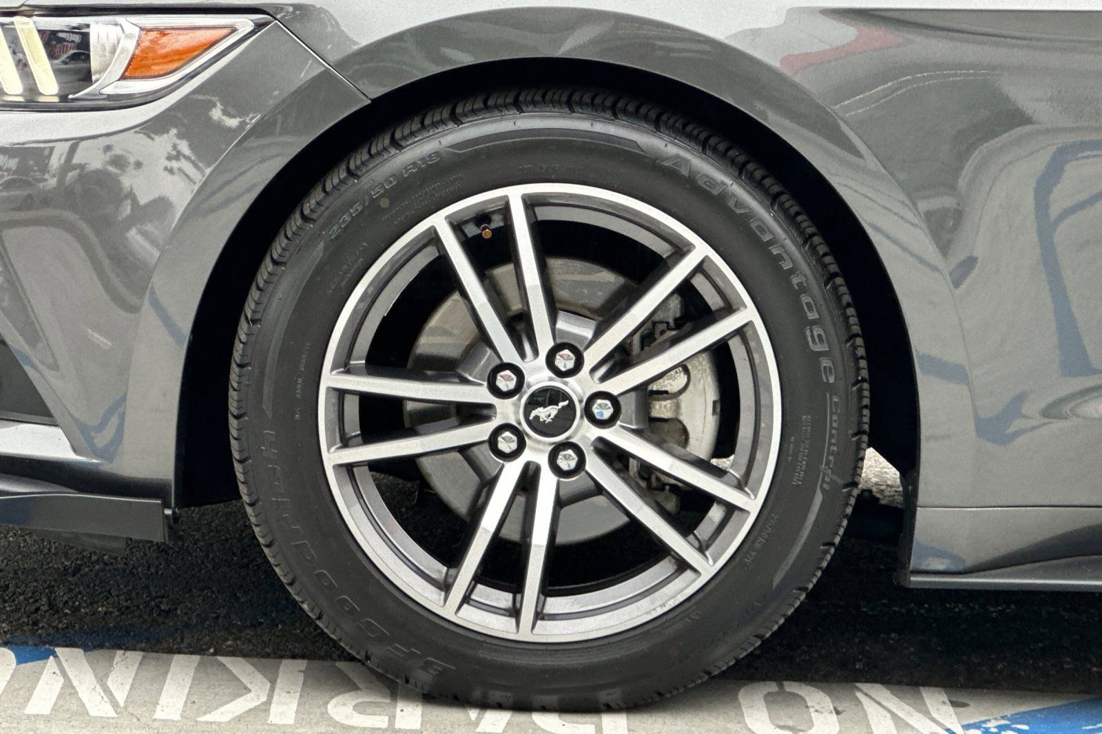 Used 2017 Ford Mustang Premium RWD image 23