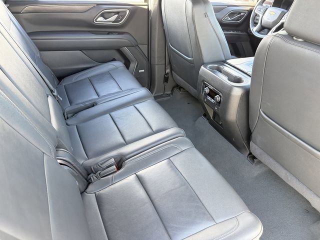 Used 2024 Chevrolet Suburban LT AWD/4WD image 23