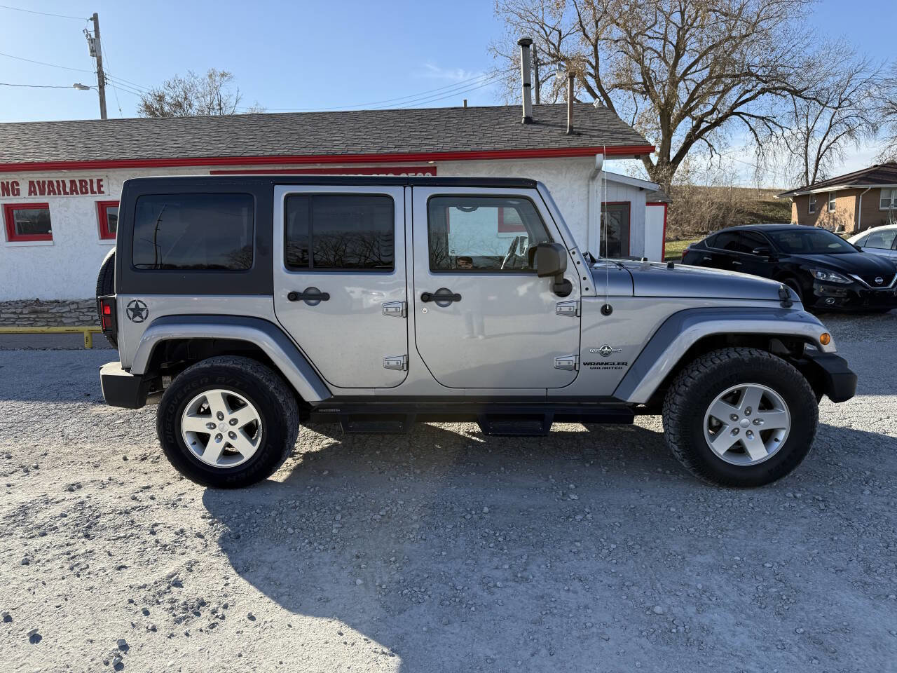 Used 2014 Jeep Wrangler Unlimited Sport image 2