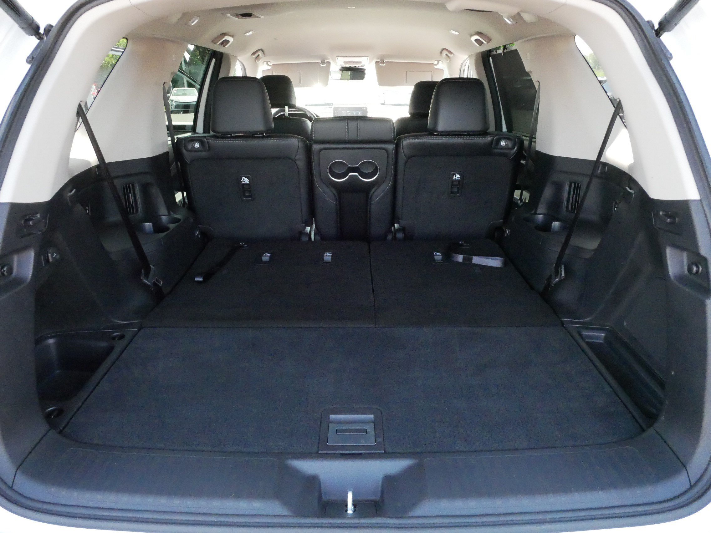 Used 2025 Honda Pilot EX-L image 18