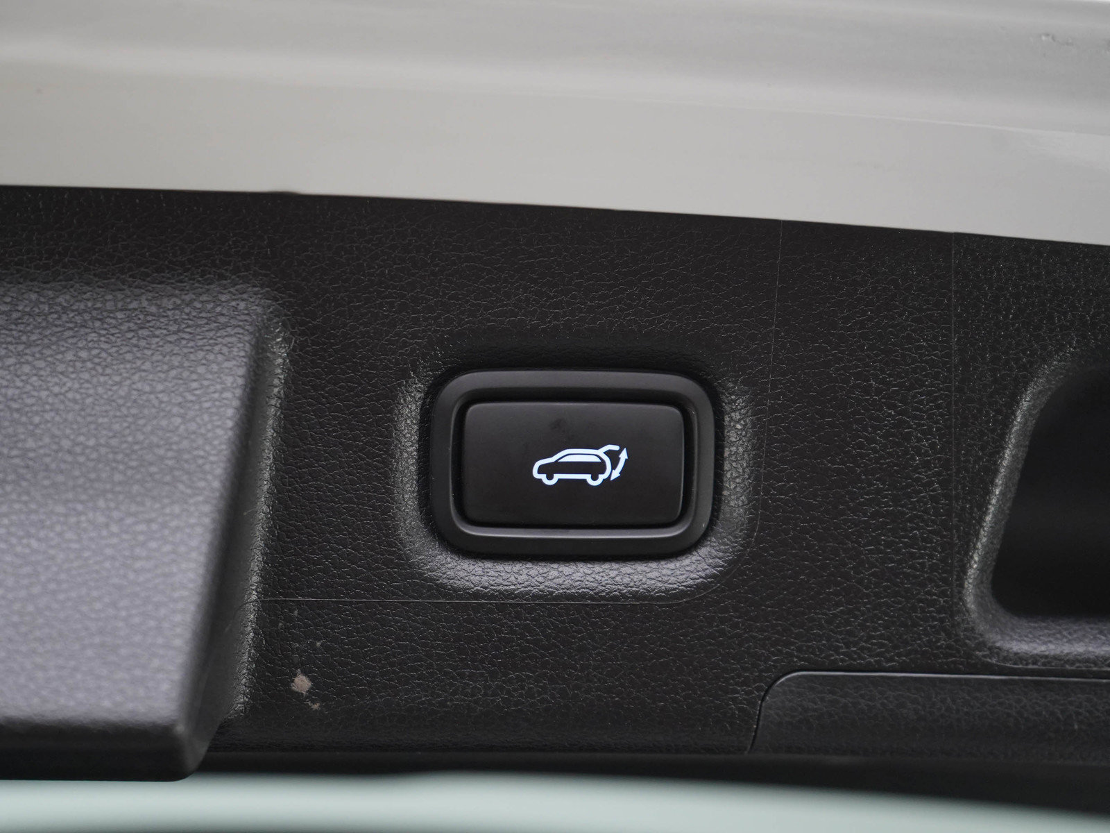 Used 2023 Hyundai Santa Fe Limited AWD/4WD image 17