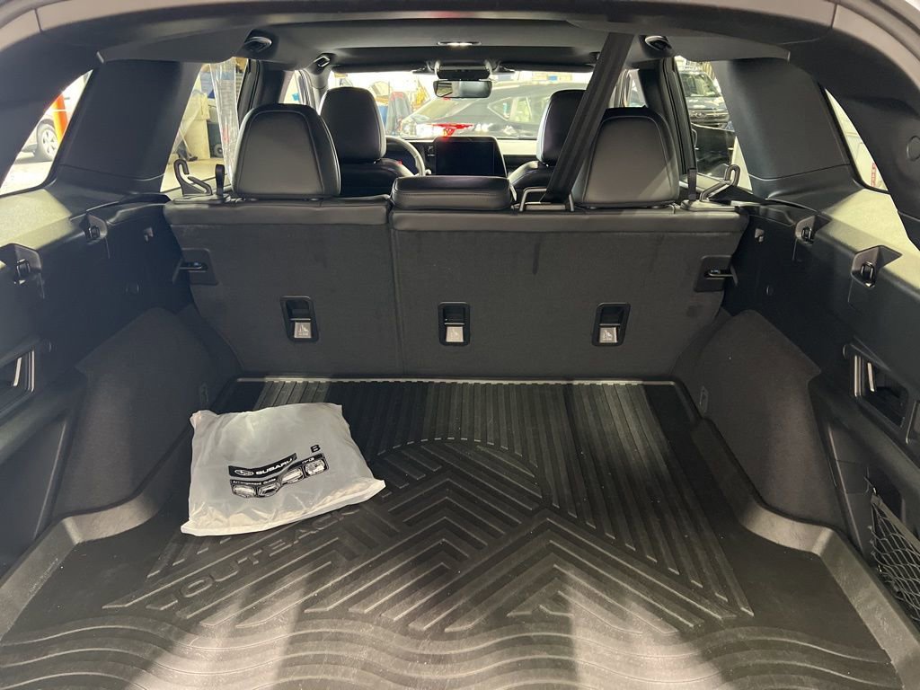 Used 2026 Subaru Outback Premium image 13