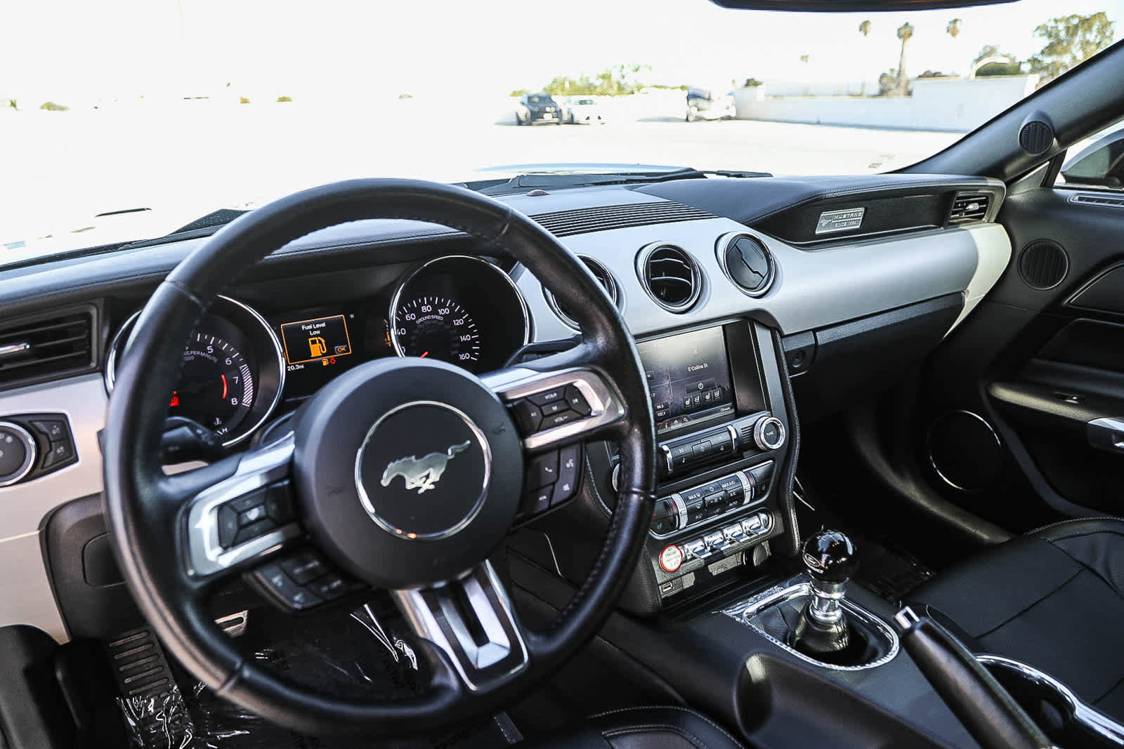 Used 2015 Ford Mustang GT Premium RWD image 10