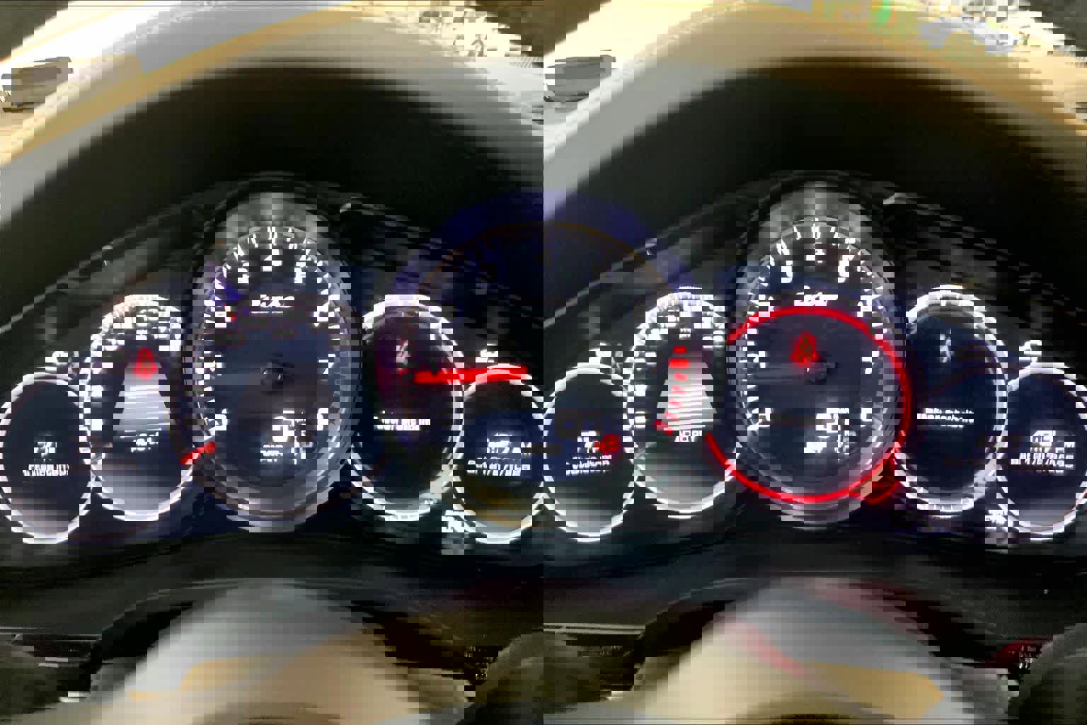 Used 2020 Porsche Cayenne Turbo image 25