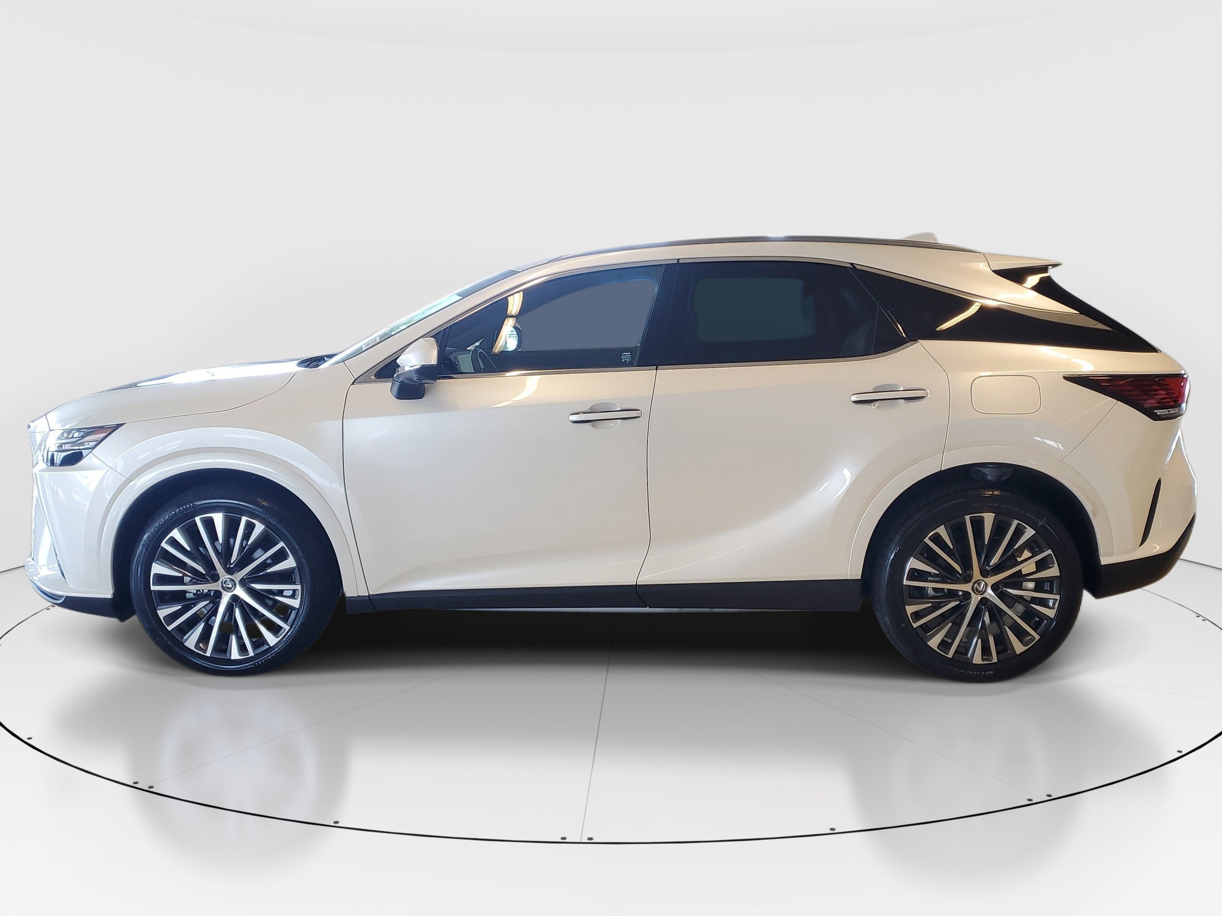 Used 2025 Lexus RX 350 Premium Plus FWD image 7