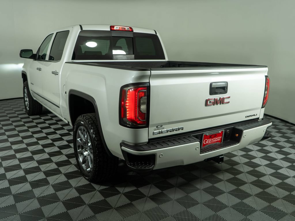 Used 2018 GMC Sierra 1500 Denali AWD/4WD image 4