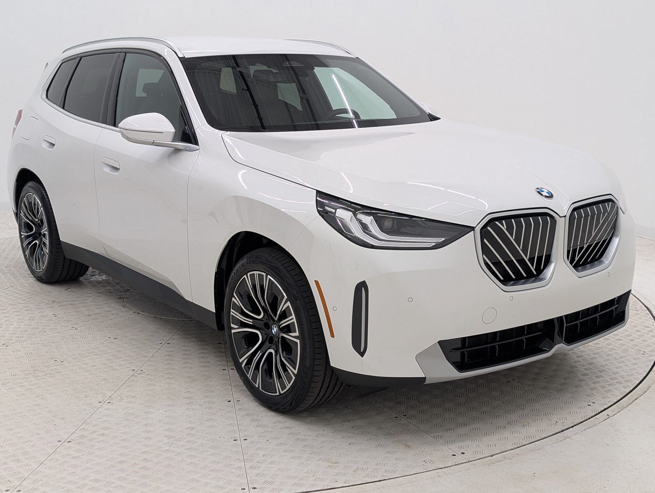 Used 2026 BMW X3 xDrive30i w/ Convenience Package AWD/4WD image 7