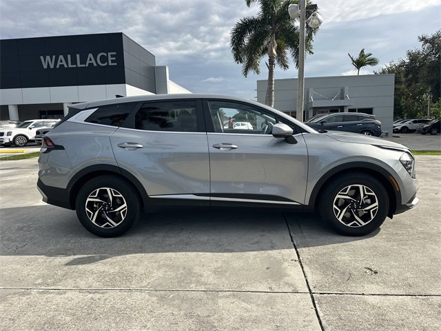 Certified 2024 Kia Sportage LX image 5