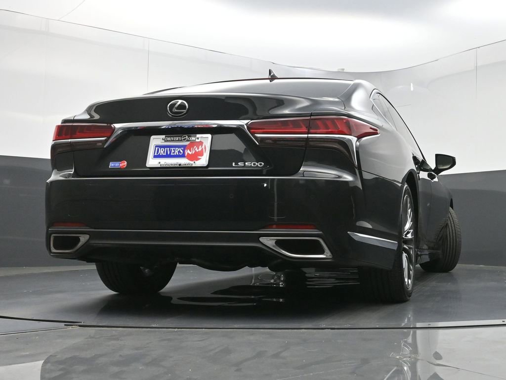 Used 2020 Lexus LS 500 w/ Accessory Package (Z2) RWD image 29