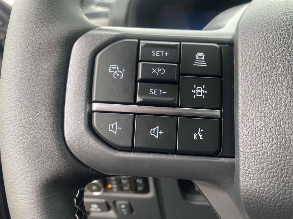 New 2025 Ford F150 Lariat w/ Equipment Group 501A Mid image 33