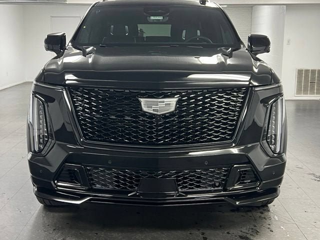 New 2026 Cadillac Escalade ESV V w/ LPO, ONYX Package AWD/4WD image 8