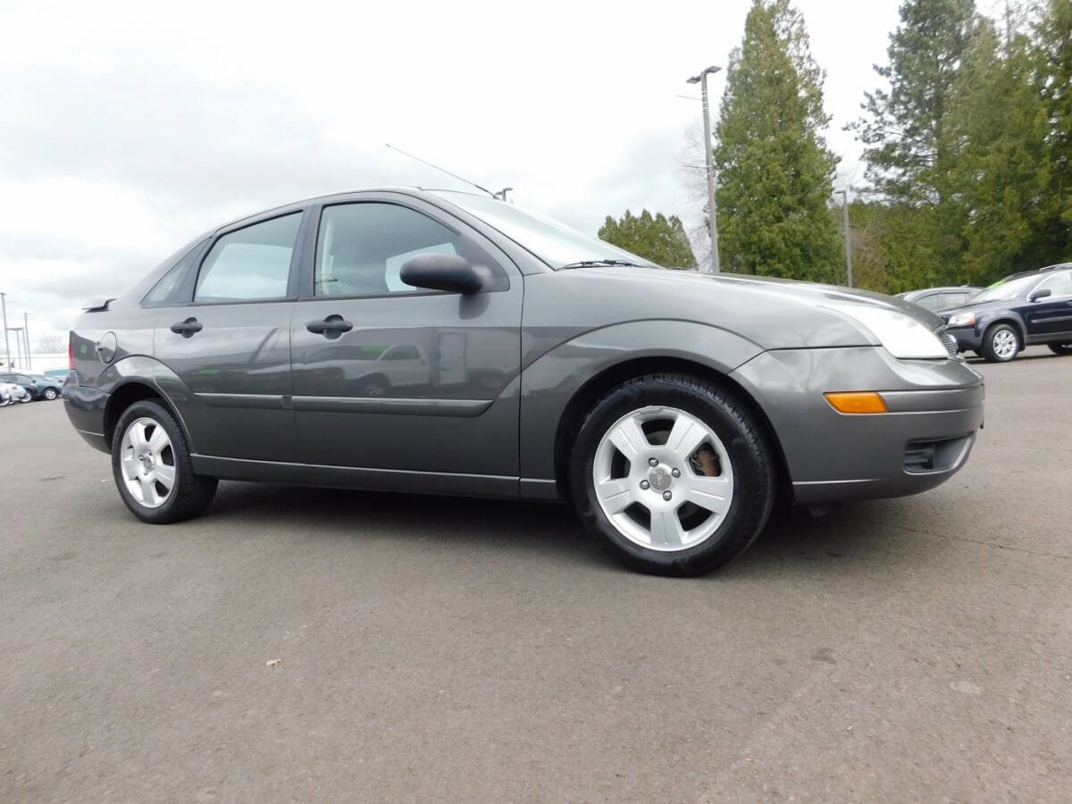 Used 2006 Ford Focus SES image 1