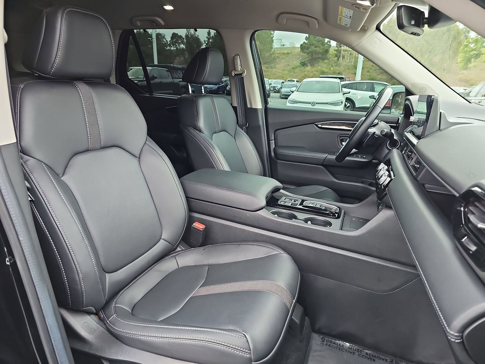 Used 2025 Honda Pilot EX-L image 10