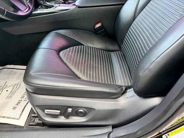 Used 2018 Toyota Camry SE w/ Audio Package FWD image 22