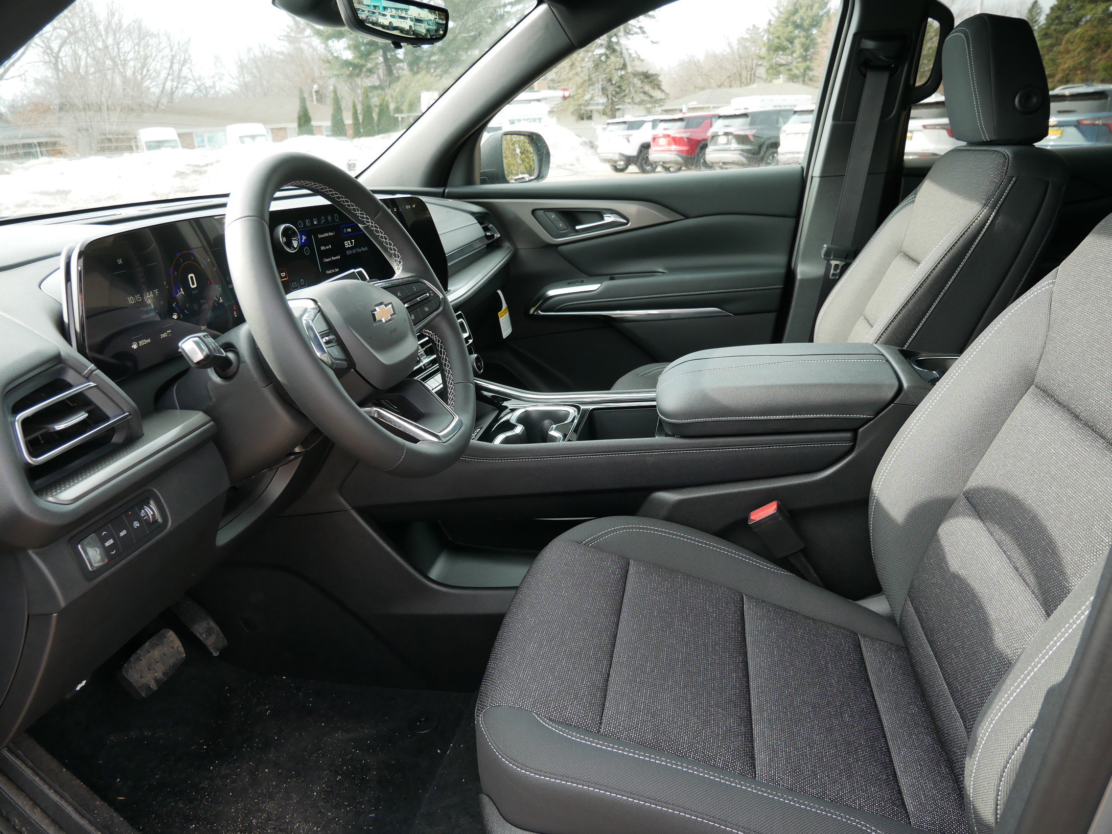 New 2026 Chevrolet Traverse LT w/ Driver Confidence Package AWD/4WD image 4