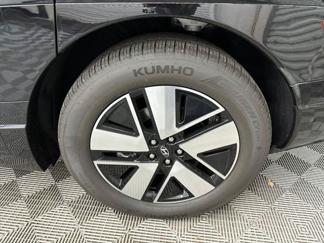New 2026 Hyundai Ioniq 9 SEL AWD/4WD image 21