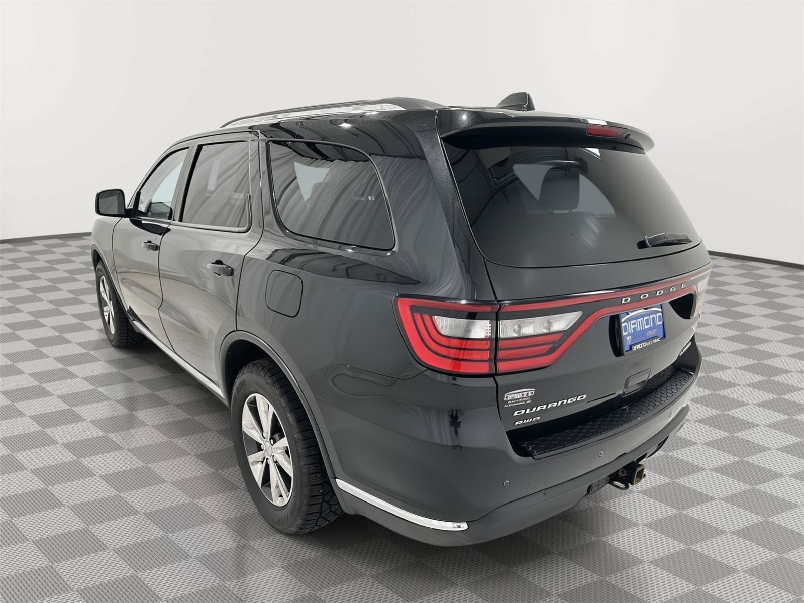 Used 2016 Dodge Durango Limited w/ Nav & Power Liftgate Group AWD/4WD image 3