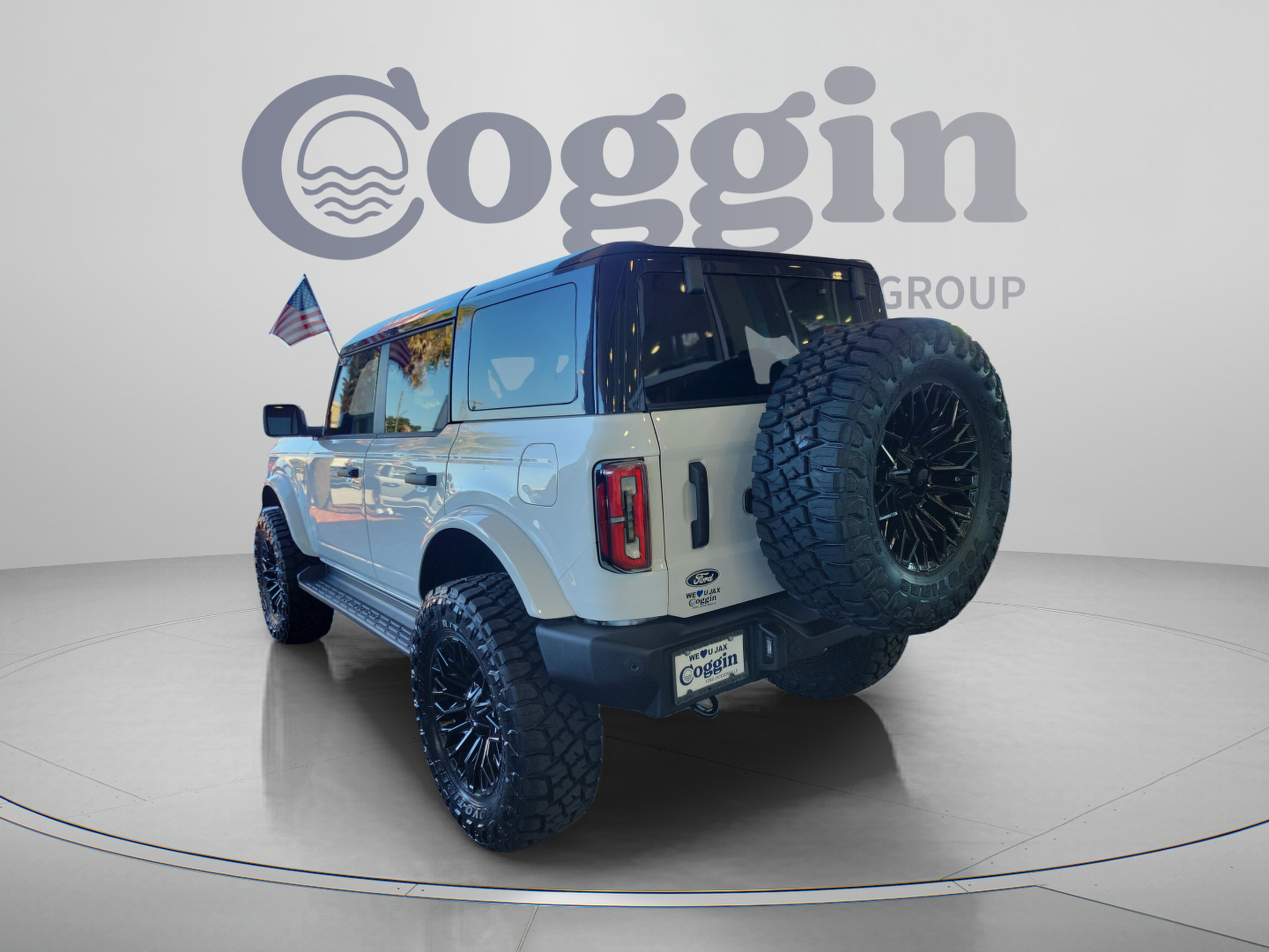 New 2026 Ford Bronco Outer Banks AWD/4WD image 2
