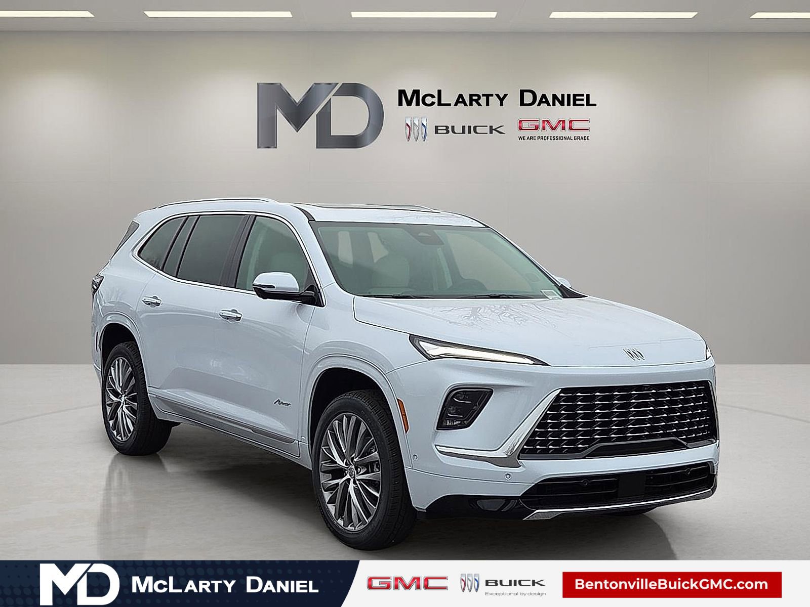 New 2026 Buick Enclave Avenir image 1