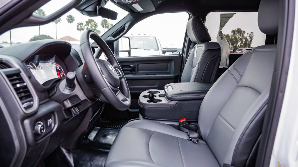 New 2026 RAM 3500 Tradesman AWD/4WD image 21