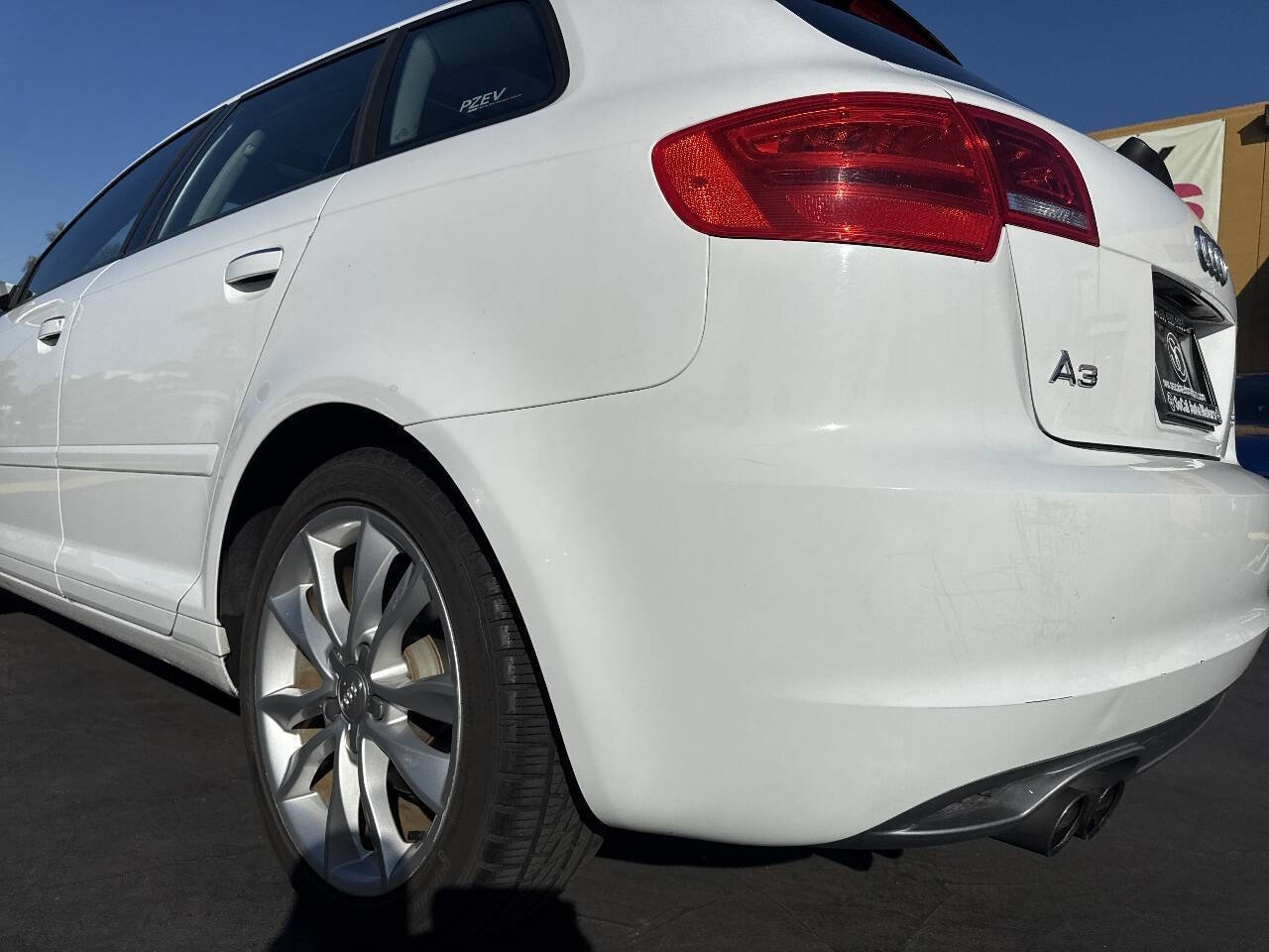 Used 2011 Audi A3 2.0T Premium image 40