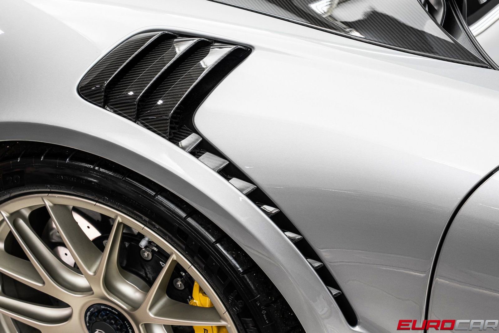 Used 2019 Porsche 911 GT2 RS image 19