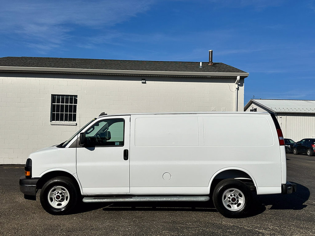 Used 2025 GMC Savana 2500 w/ Driver Convenience Package RWD image 6