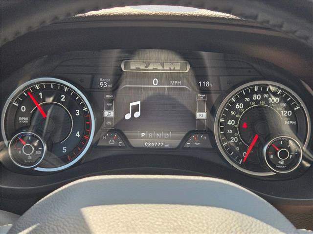 Used 2022 RAM 2500 Laramie w/ Night Edition AWD/4WD image 10