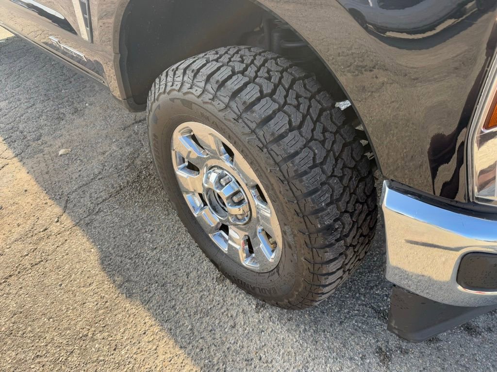Used 2024 Ford F250 King Ranch w/ Chrome Package image 19