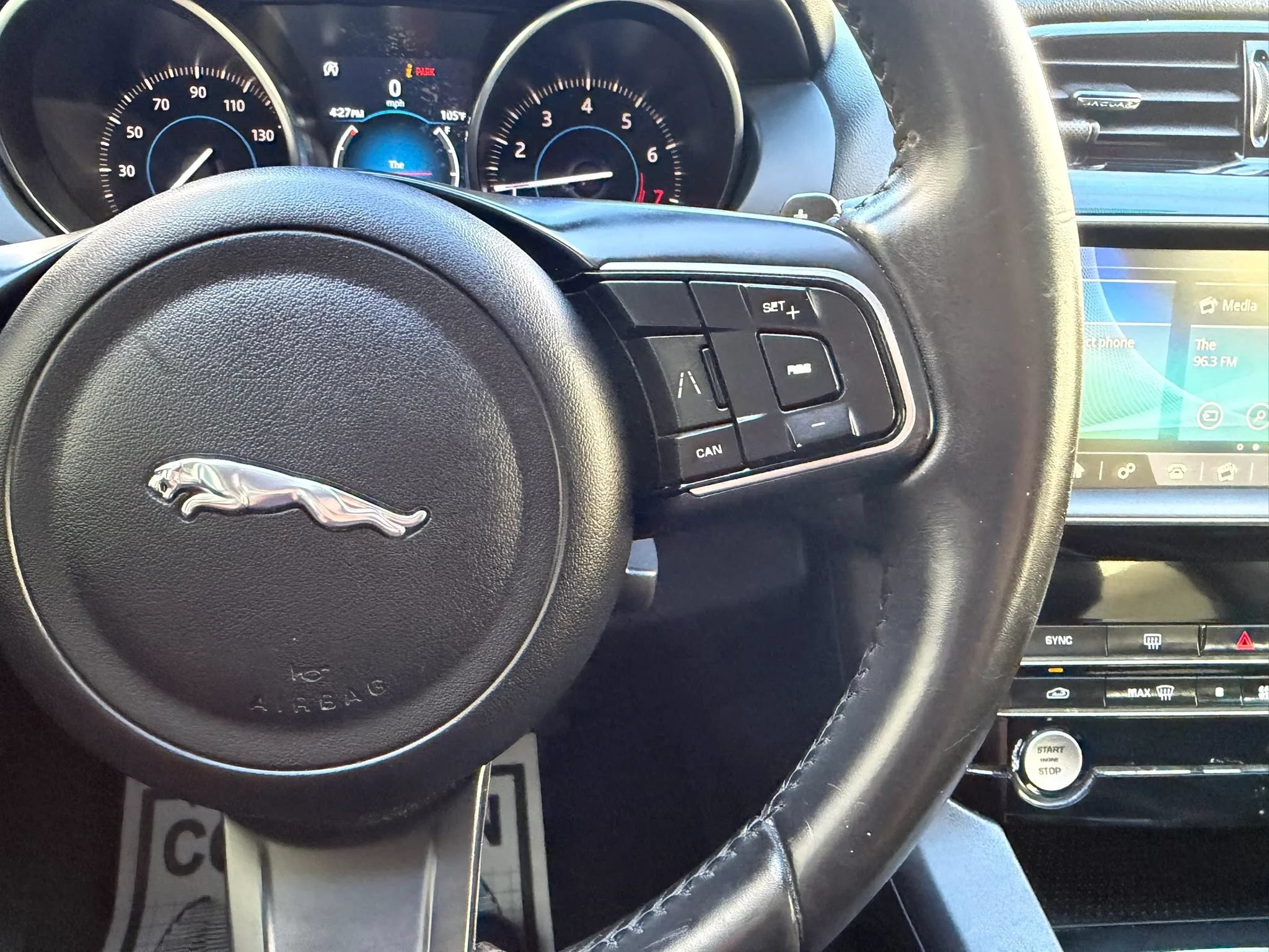 Used 2020 Jaguar F-PACE Premium AWD/4WD image 27