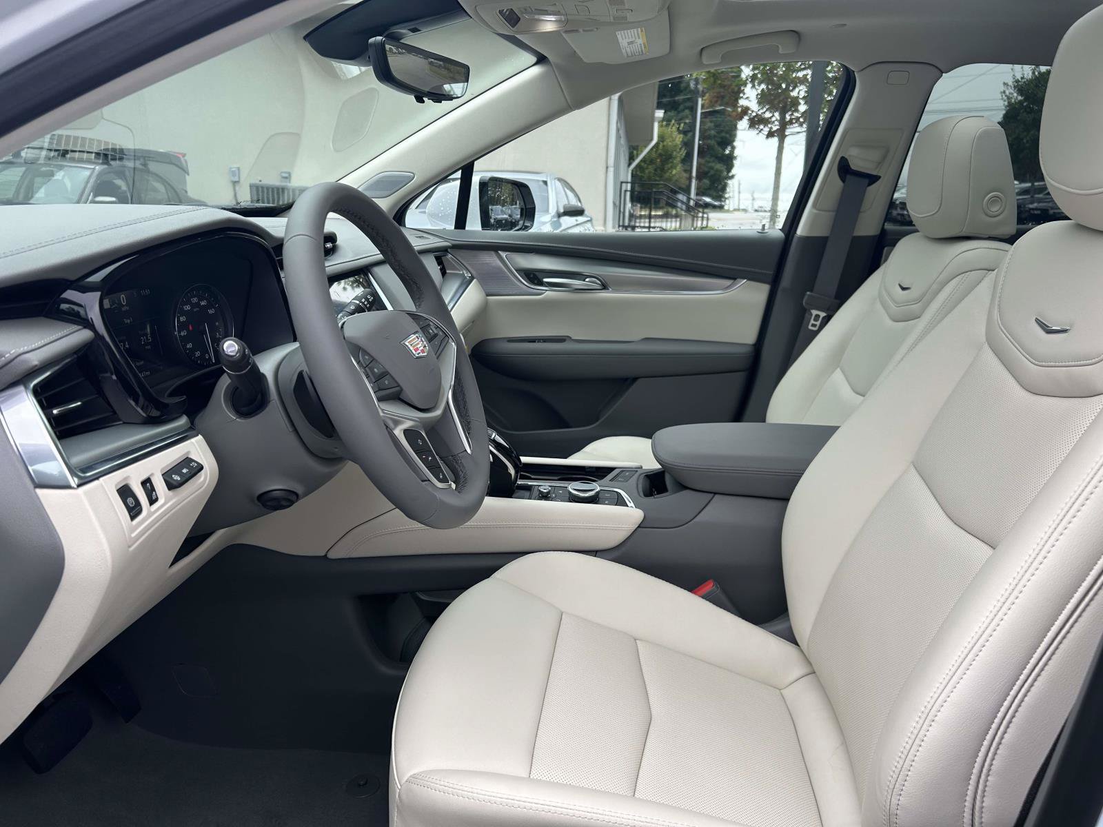 New 2026 Cadillac XT5 Premium Luxury w/ Driver Assist Package FWD image 14