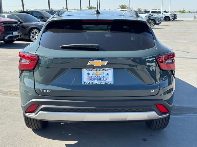 New 2026 Chevrolet Trax LT image 4
