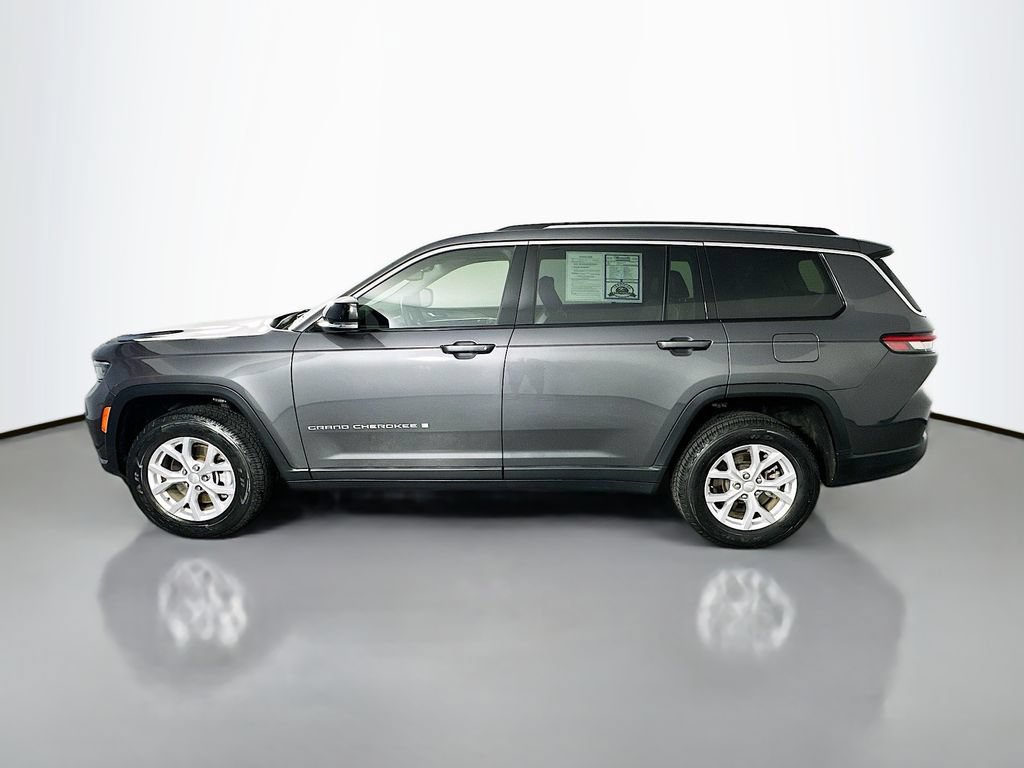 Used 2023 Jeep Grand Cherokee L Limited AWD/4WD image 4