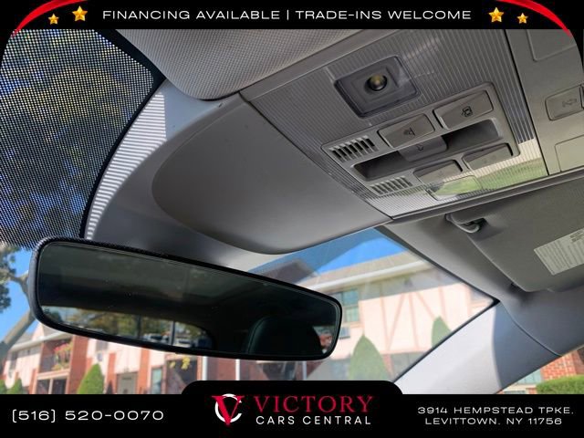 Used 2023 Volkswagen Taos SE image 32