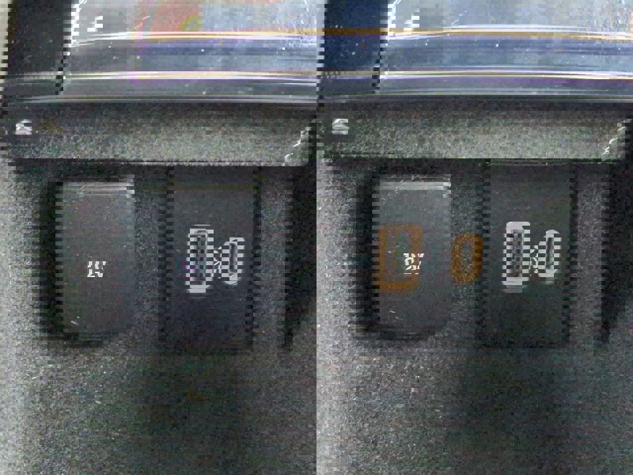 Used 2022 Lincoln Corsair Reserve image 31