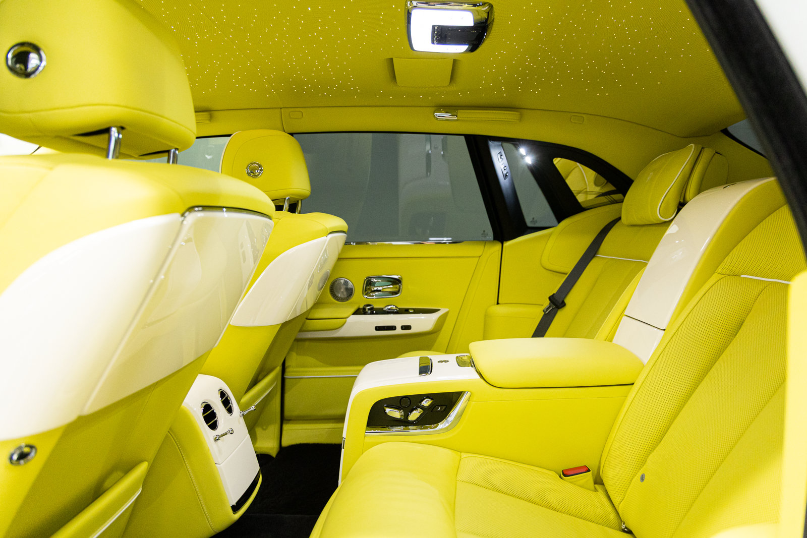 Certified 2024 Rolls-Royce Phantom Sedan w/ The Phantom Package RWD image 56