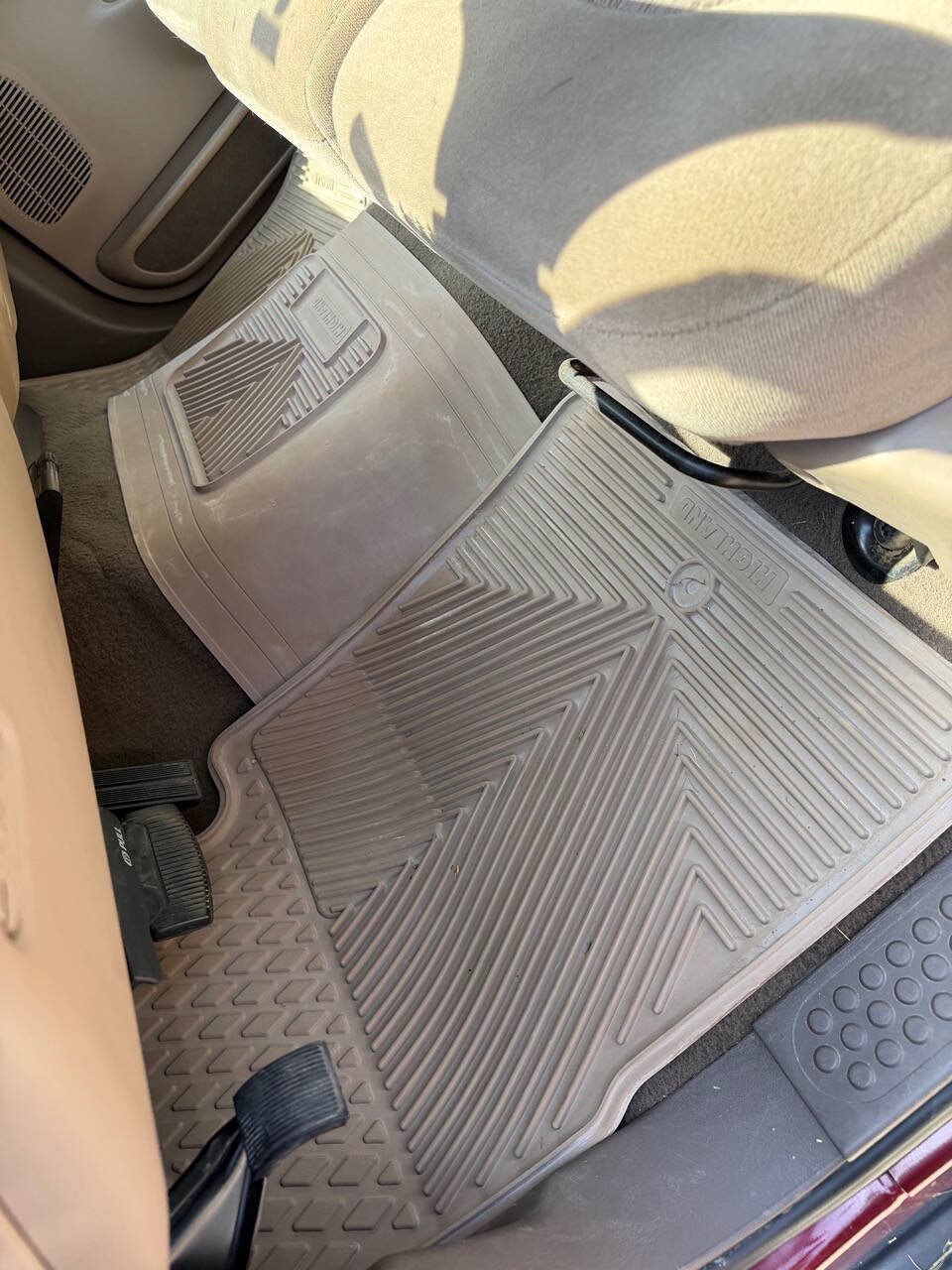 Used 1999 Ford F250 XLT AWD/4WD image 3