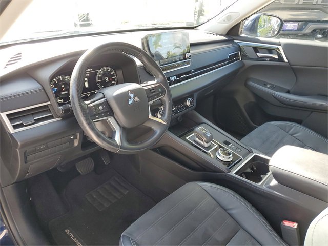 Used 2022 Mitsubishi Outlander SE image 20