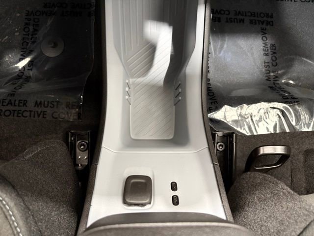 New 2027 Chevrolet Bolt LT w/ Comfort Package FWD image 36
