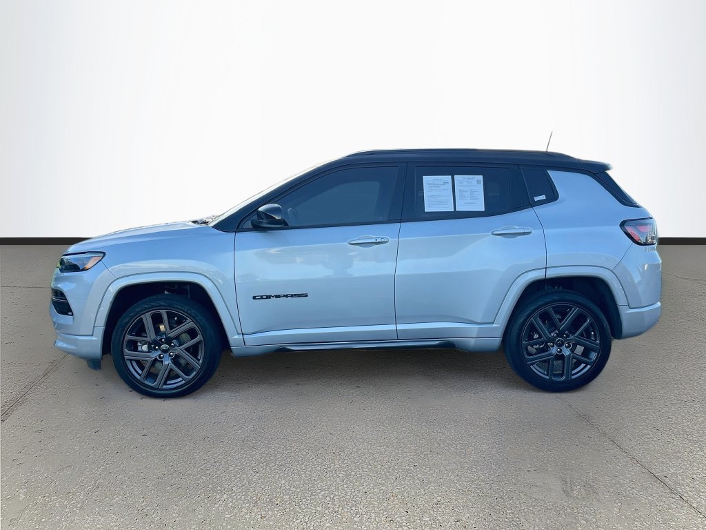 Used 2025 Jeep Compass Limited w/ High Altitude Package AWD/4WD image 4