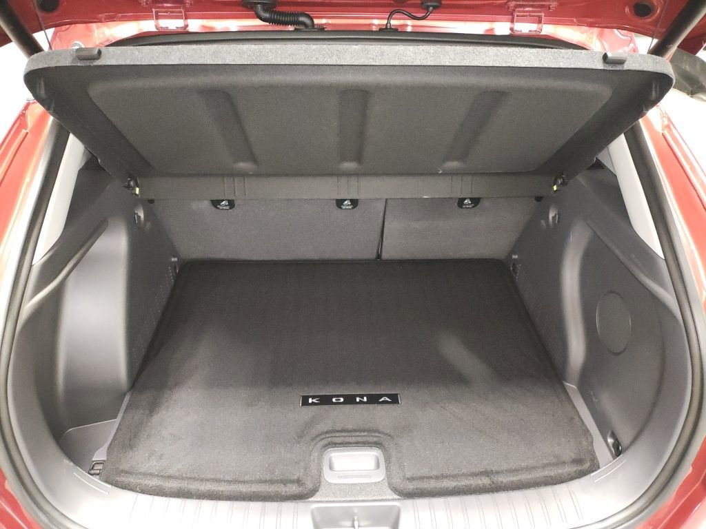 Used 2024 Hyundai Kona Limited image 15
