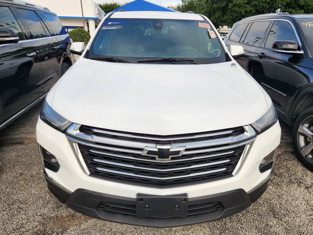 Used 2023 Chevrolet Traverse LT AWD/4WD image 2