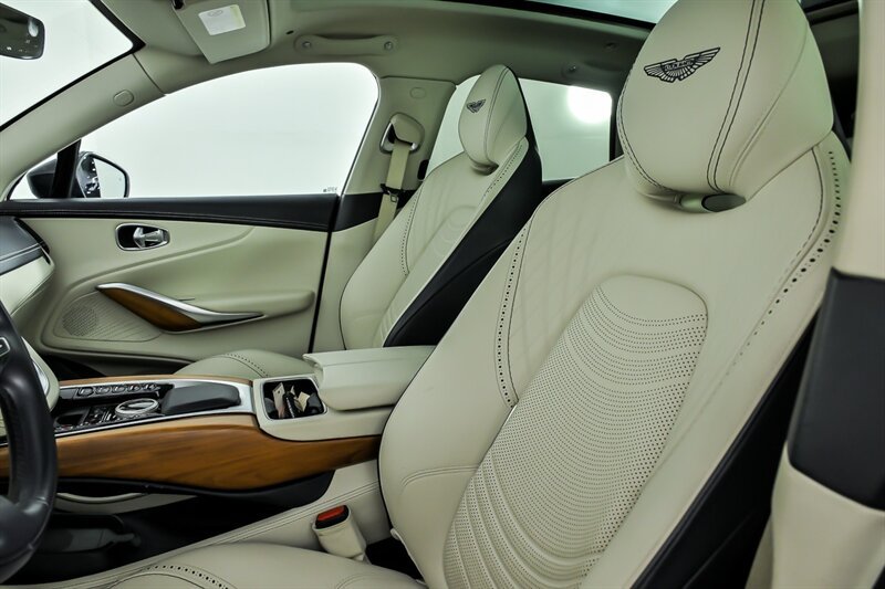 Used 2022 Aston Martin DBX AWD/4WD image 20