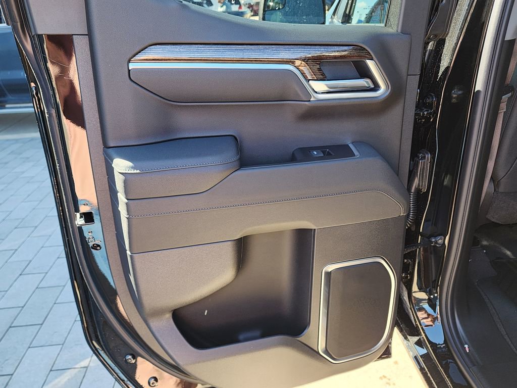 New 2026 GMC Sierra 1500 Elevation image 40